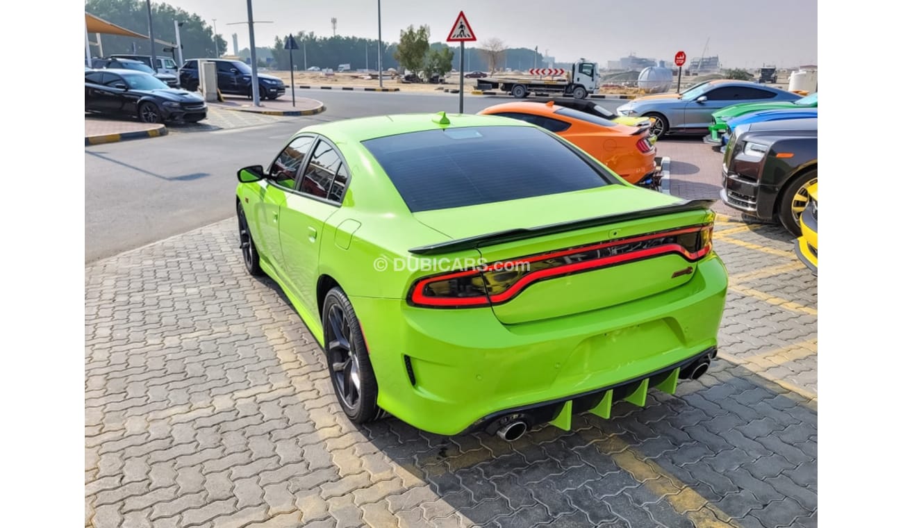 Used Dodge Charger For sale 2019 for sale in Dubai 693541