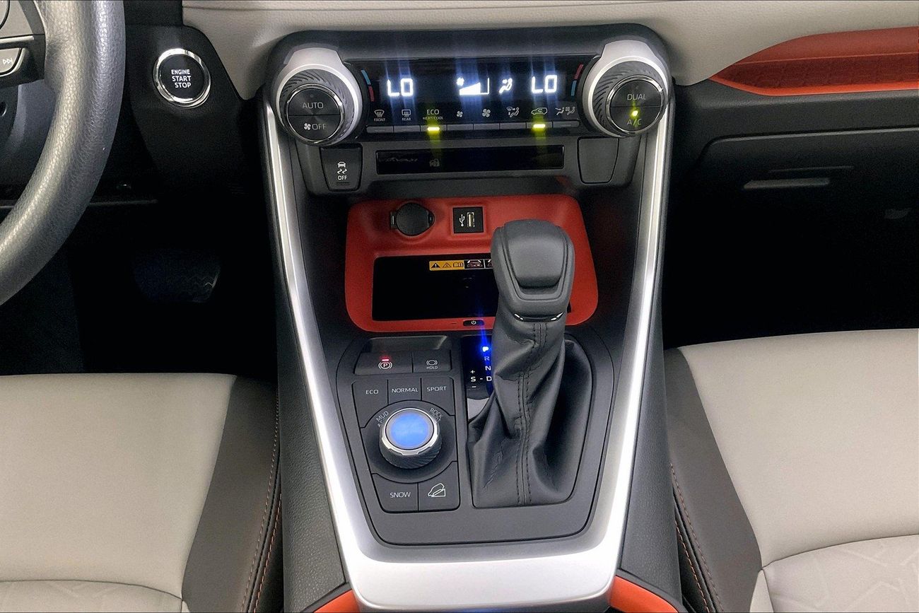 تويوتا راف ٤ Adventure | شامل الضمان | 0 ﺪﻔﻋﺓ ﺃﻮﻟﻯ