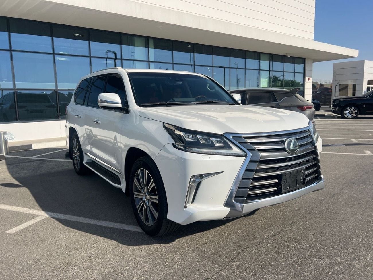 Lexus LX570 PLATINUM