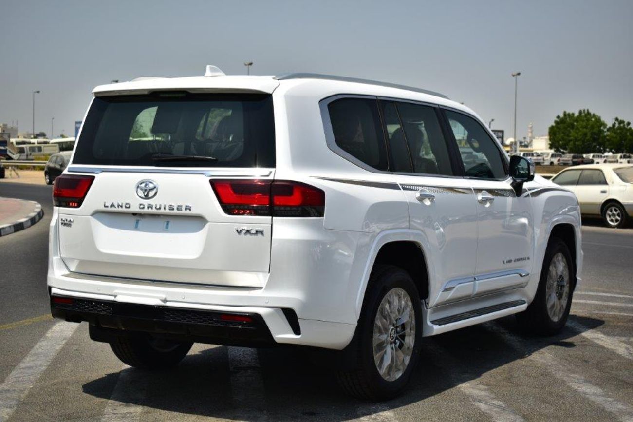 Toyota Land Cruiser VXR 3.3L