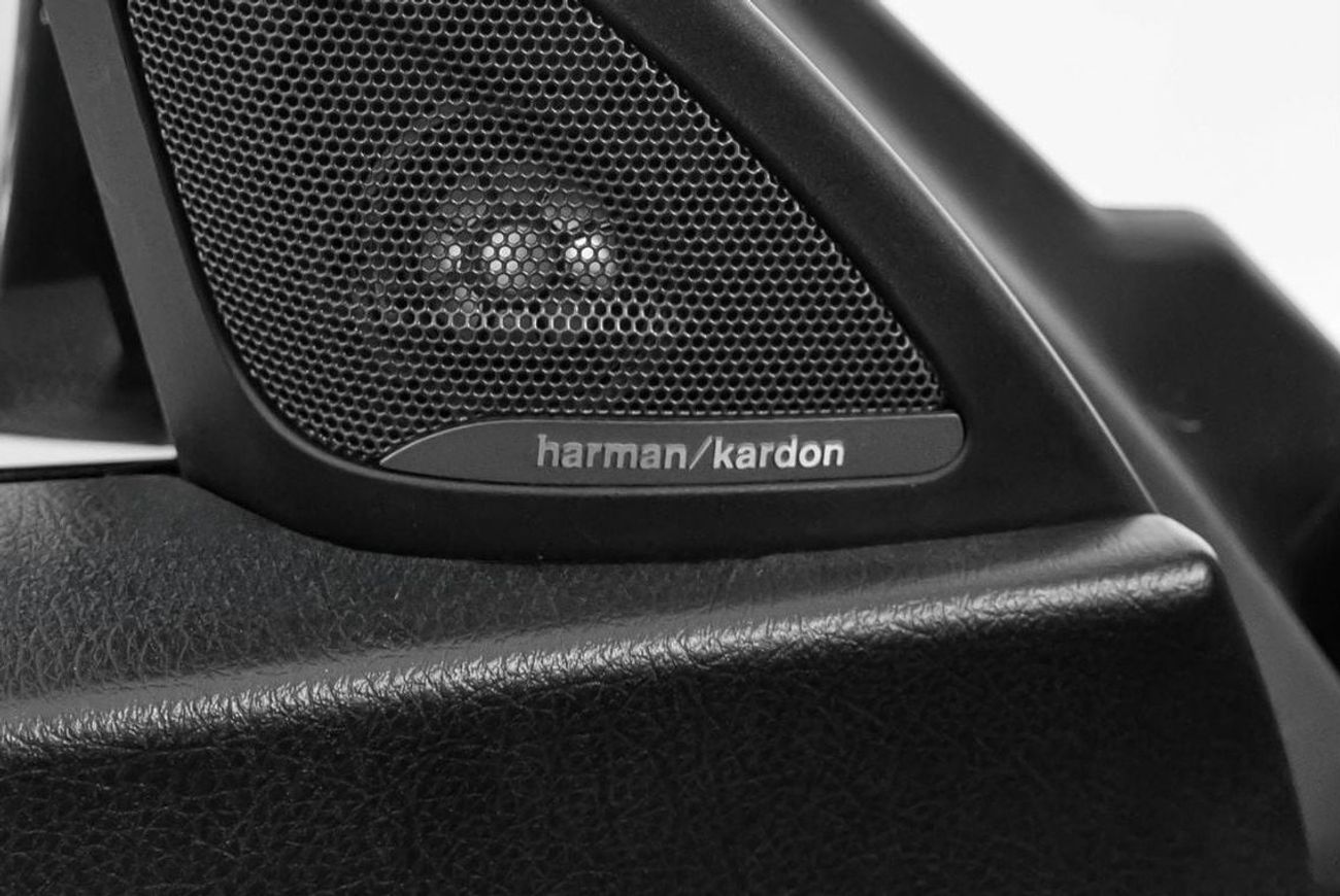 بي أم دبليو M2 Std 3.0L A/T 2017 BMW M2 / ECU Tune / Down Pipes & Carbon Intake