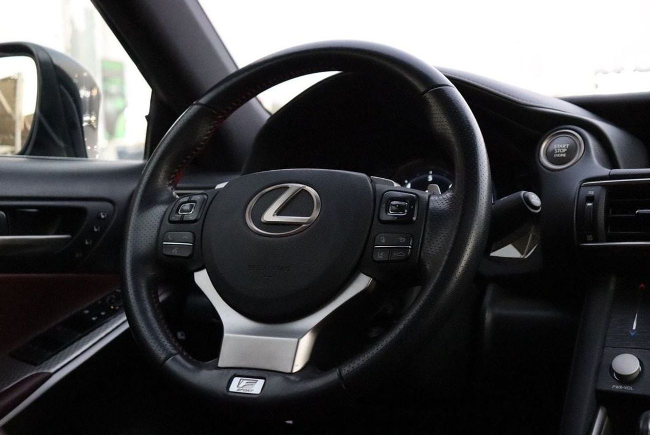 لكزس IS 350 F Sport Premier 3.5L Lexus Is350 F-Sport Platinum/ 2019 / GCC / V6 / Full Service History