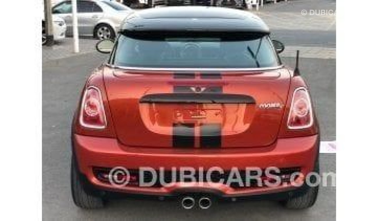 Mini Cooper Coupé 2014 model, excellent condition inside and out, full specifications, leather sea