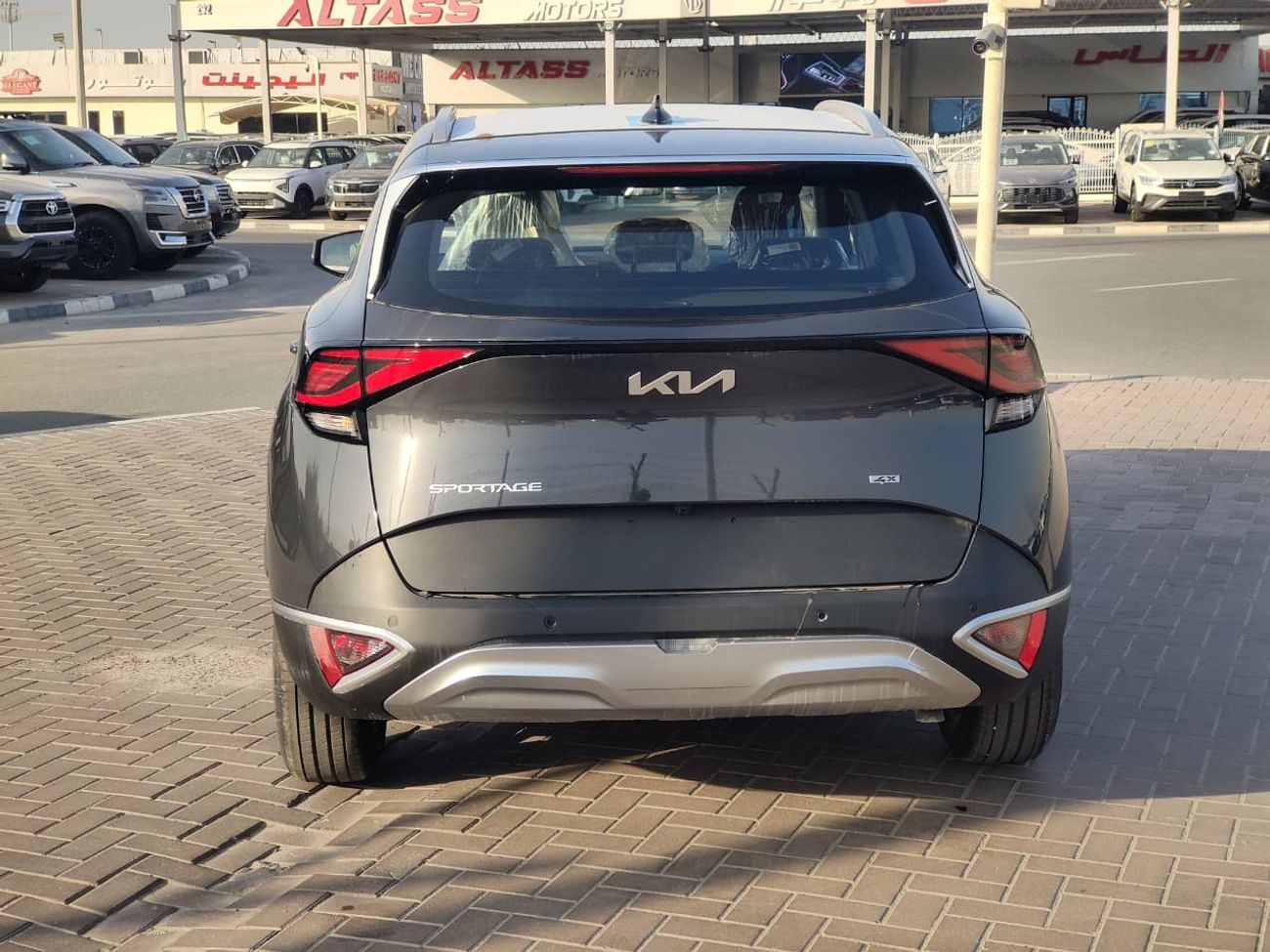 كيا سبورتيج KIA - SPORTAGE 2.0 RVC(4WD)