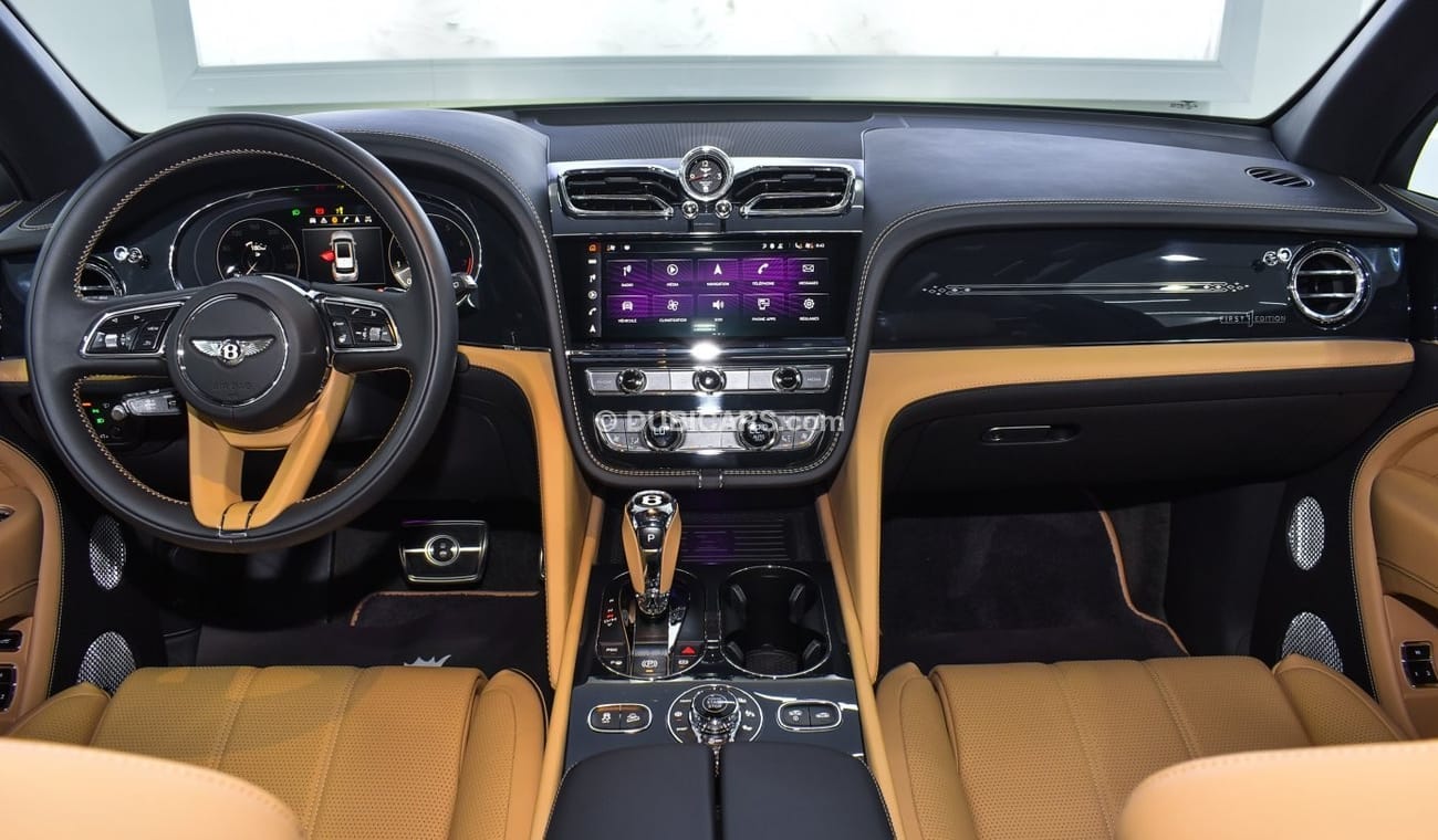 بنتلي بينتايجا Azure   First Edition