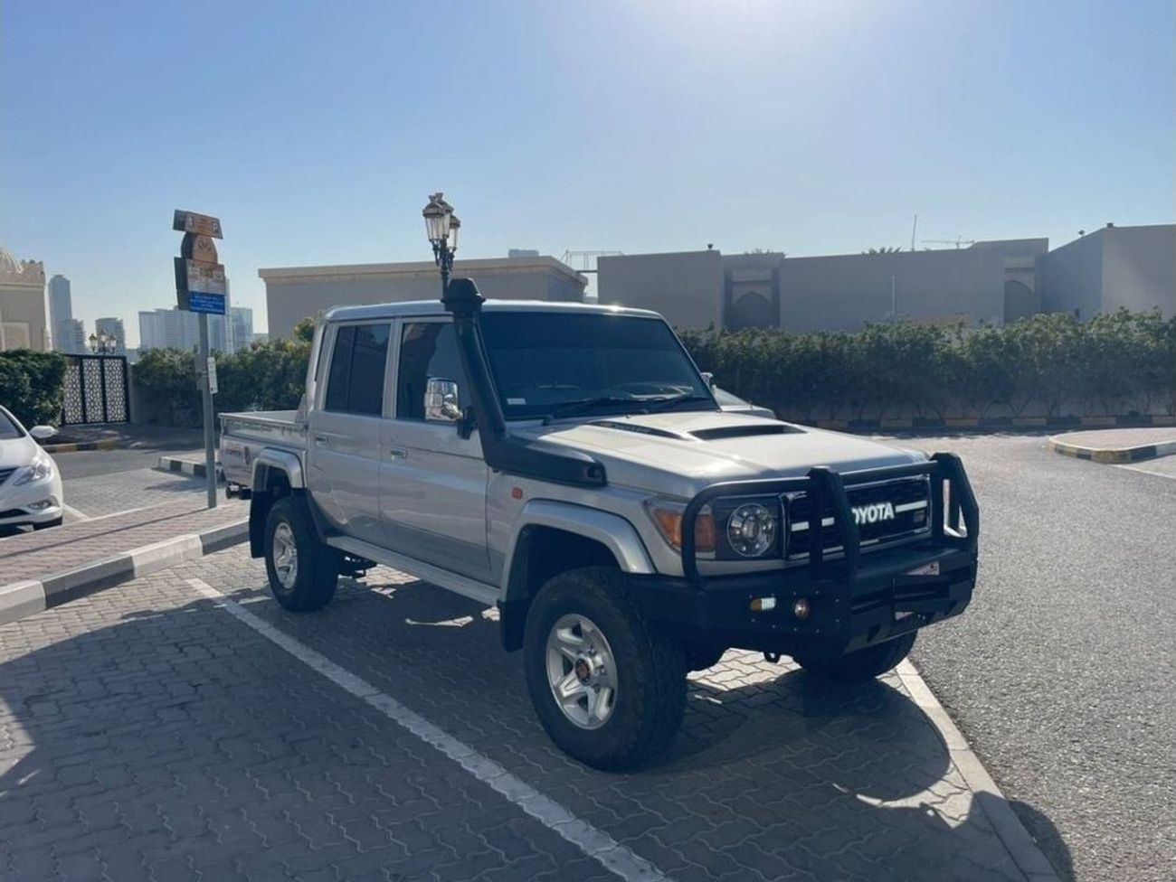 Toyota Land Cruiser Pick Up Diesel 4.5 Liter Right Hand Drive Double Cab Manual Gear