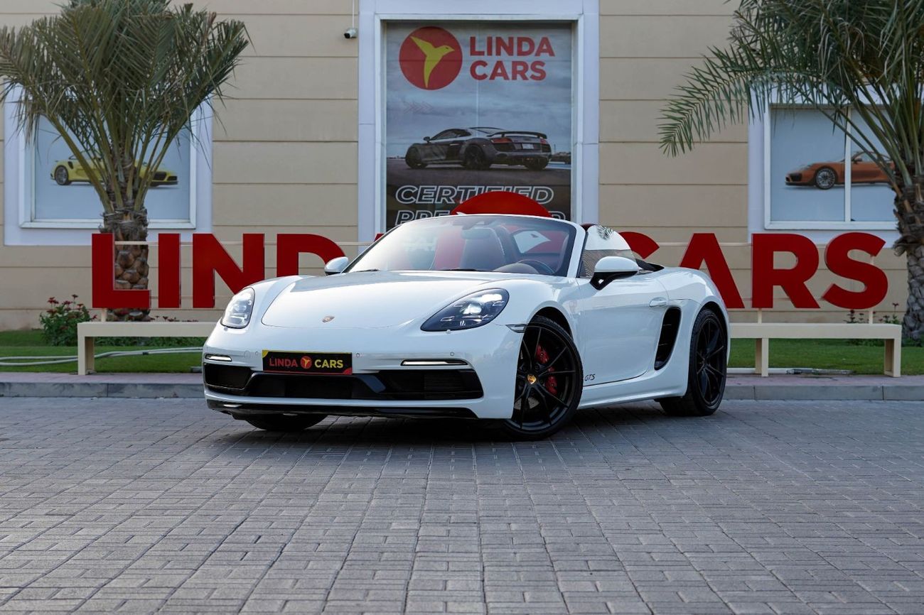 Porsche 718 Boxster Porsche 718 Boxster GTS Convertible 2018 GCC under Warranty with Flexible Down-Payment/ Flood Free.