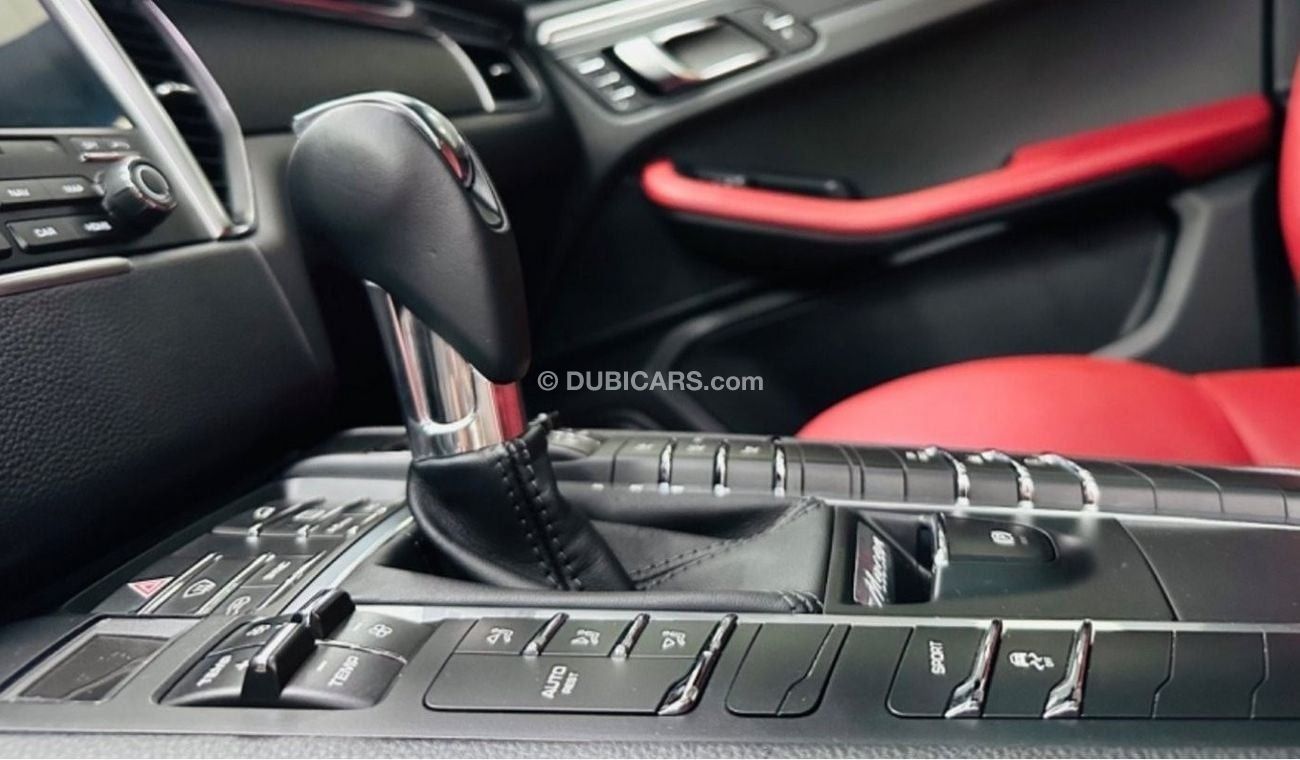 بورش ماكان Std