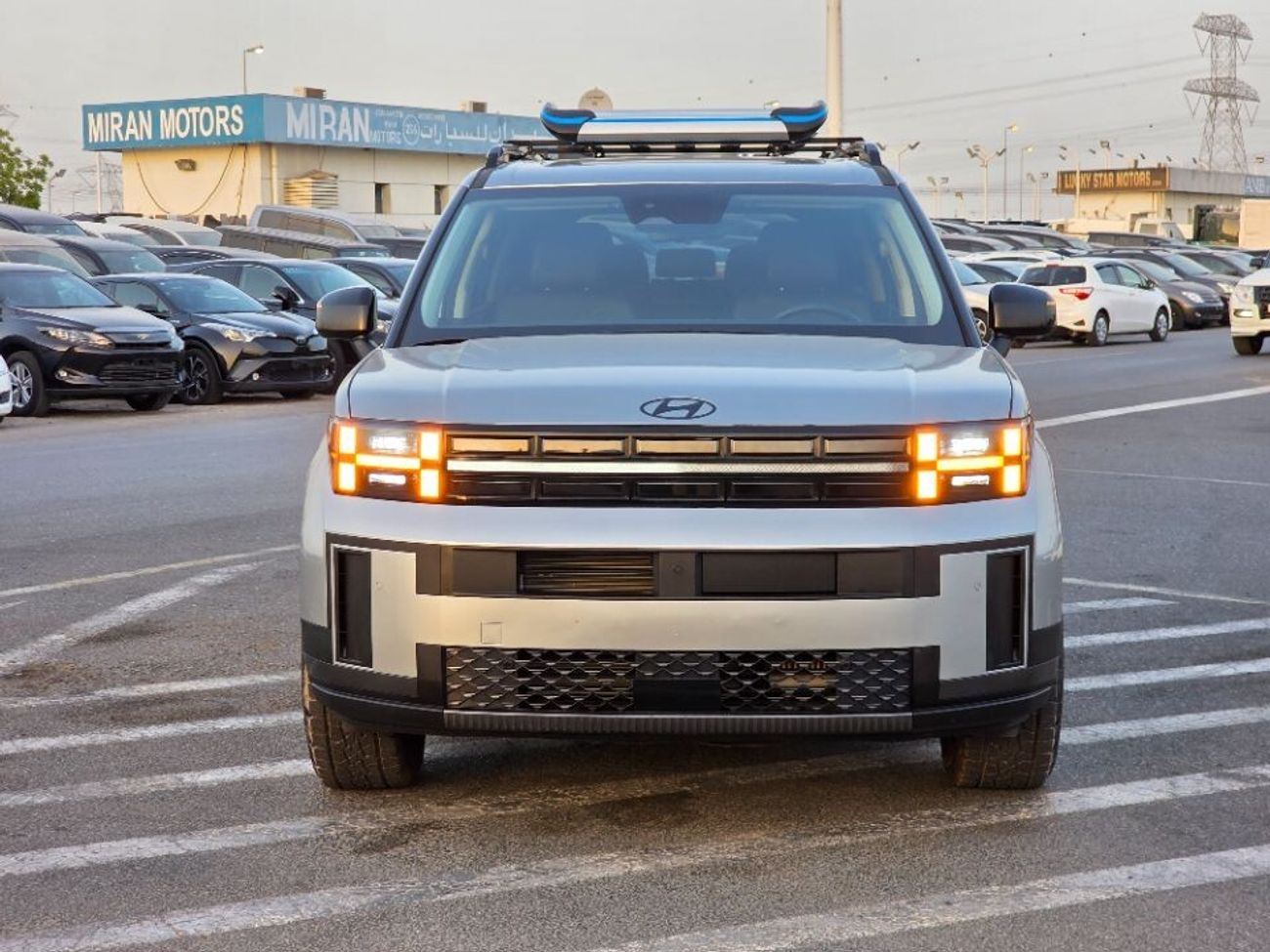 هيونداي سانتا في 2024 Model XRT full option 4x4, sunroof and 7 seater