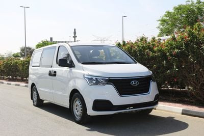 هيونداي H-1 Hyundai H1 Panel Van 5 SEATS 2020 - GCC Specs - Perfect for Business