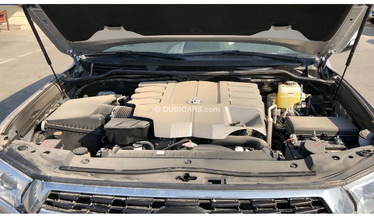 Toyota Land Cruiser 200 GXR 4WD 4.6L V8  GASOLINE 2021