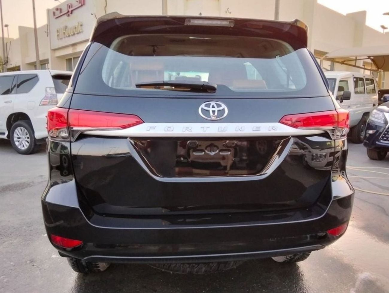 Toyota Fortuner GX2 Toyota Fortuner 2.4 Basic 2024