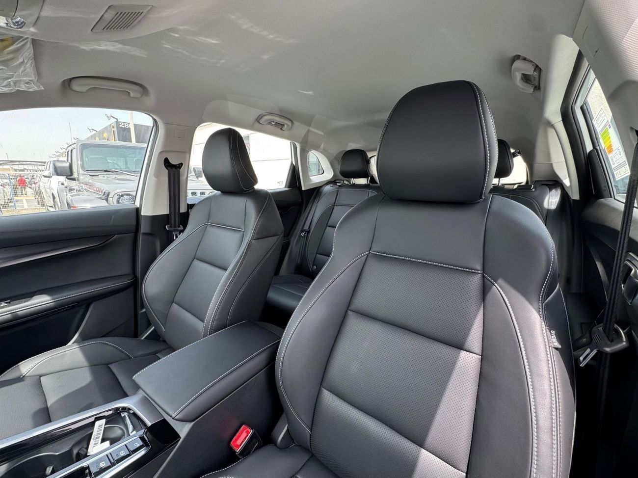 أم جي وان LUX 1.5L Petrol FWD 2024 Export Price @ 47,000 AED