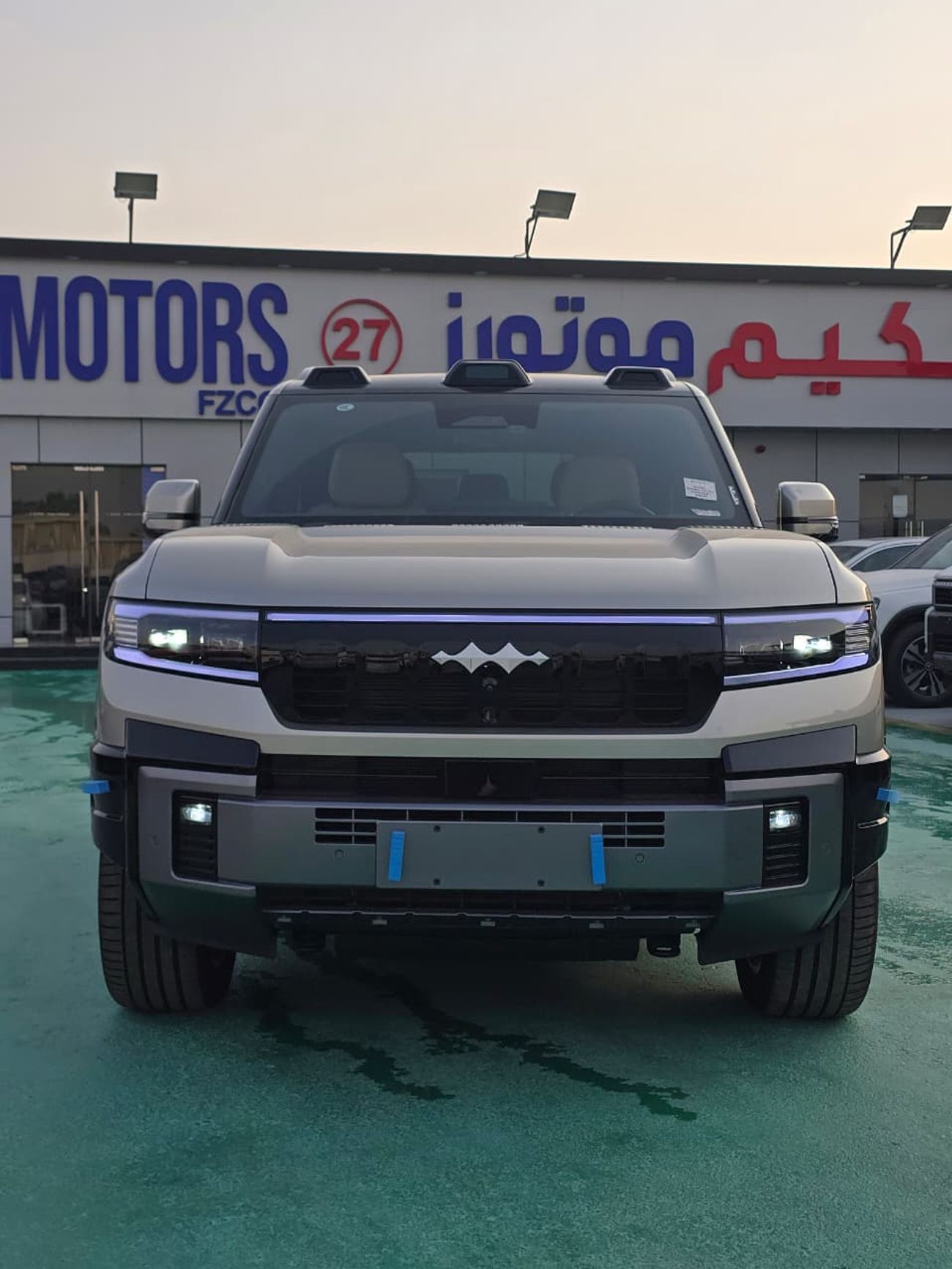 بي واي دي ليوبارد 8 Smart and Brave Flagship Edition (7 Seats)