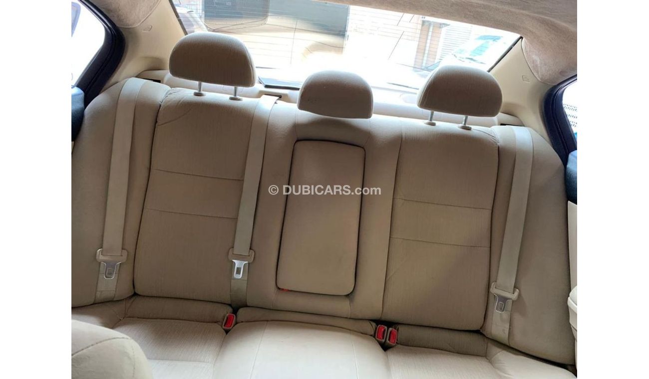 هوندا أكورد هوندا اكورد 2012 مواصفات خليجية،،،،بحالة ممتازة للبيع