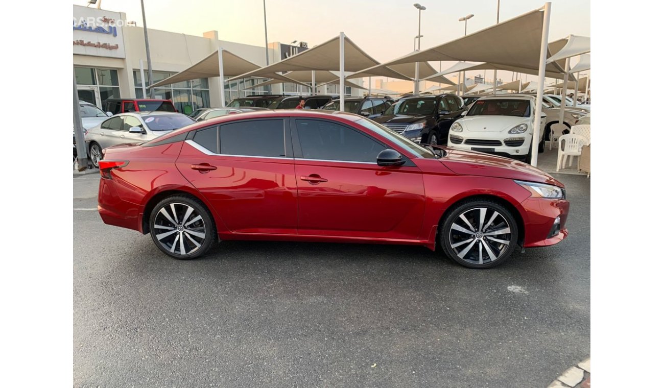 نيسان ألتيما Nissan Altima SR_2020_Excellent_Condihion _Full option