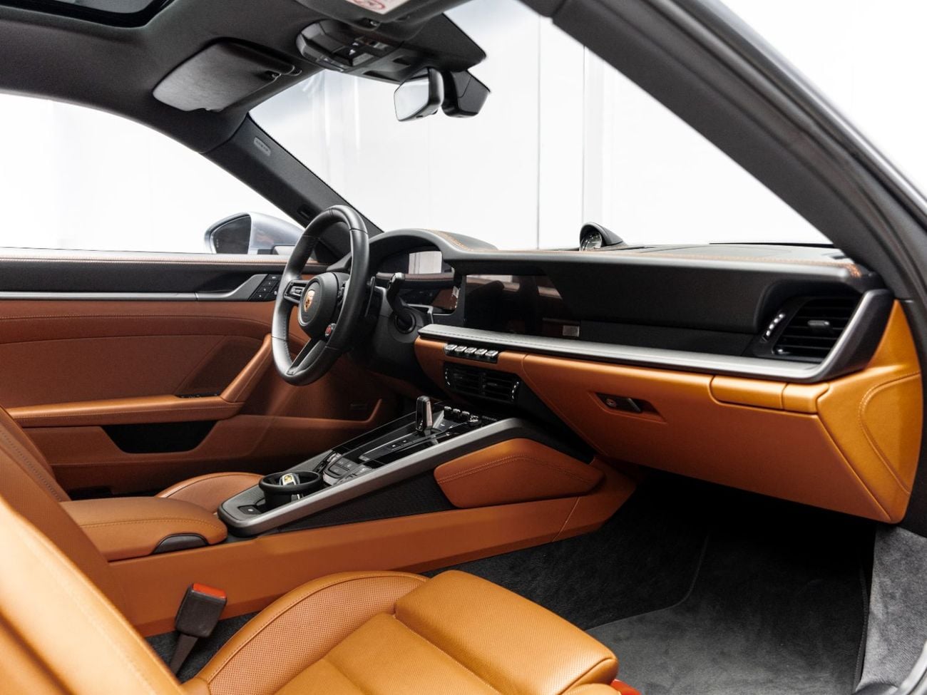 Porsche 911 Carrera 3.0L (444 HP) Coupe 2025 Porsche 911 Carrera, 3.0 TC F6 RWD, 388bhp, 8-Speed PDK