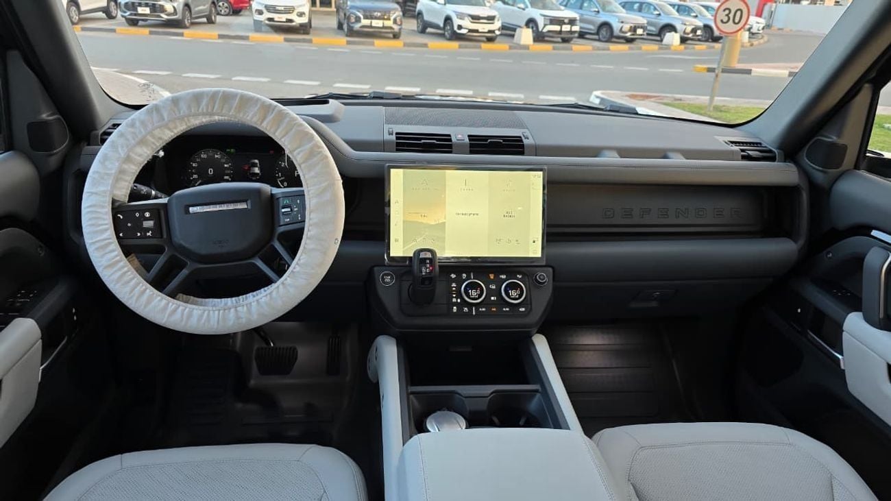 Land Rover Defender land Rover Defender P400 V6 GCC - 2026
