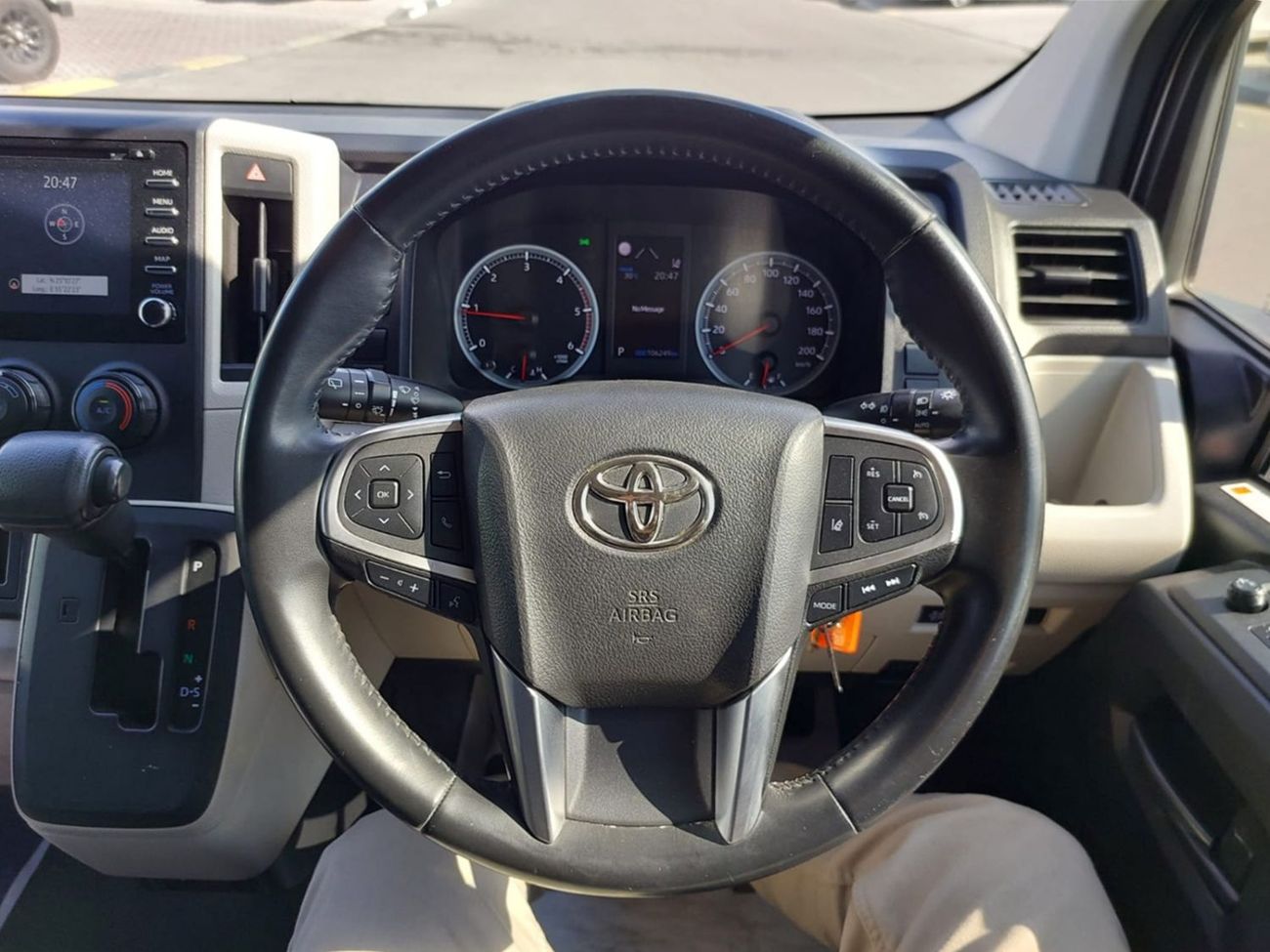 Toyota Hiace TOYOTA HIACE VAN RHD 2019 MODEL 2.8 L DIESEL AUTOMATIC(PM09311)