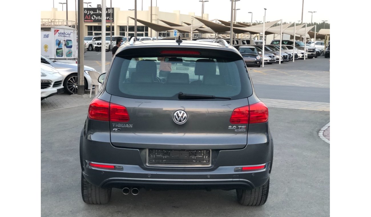 Volkswagen Tiguan TIGUN S MODEL 2014 GCC car perfect condition full option low mileage