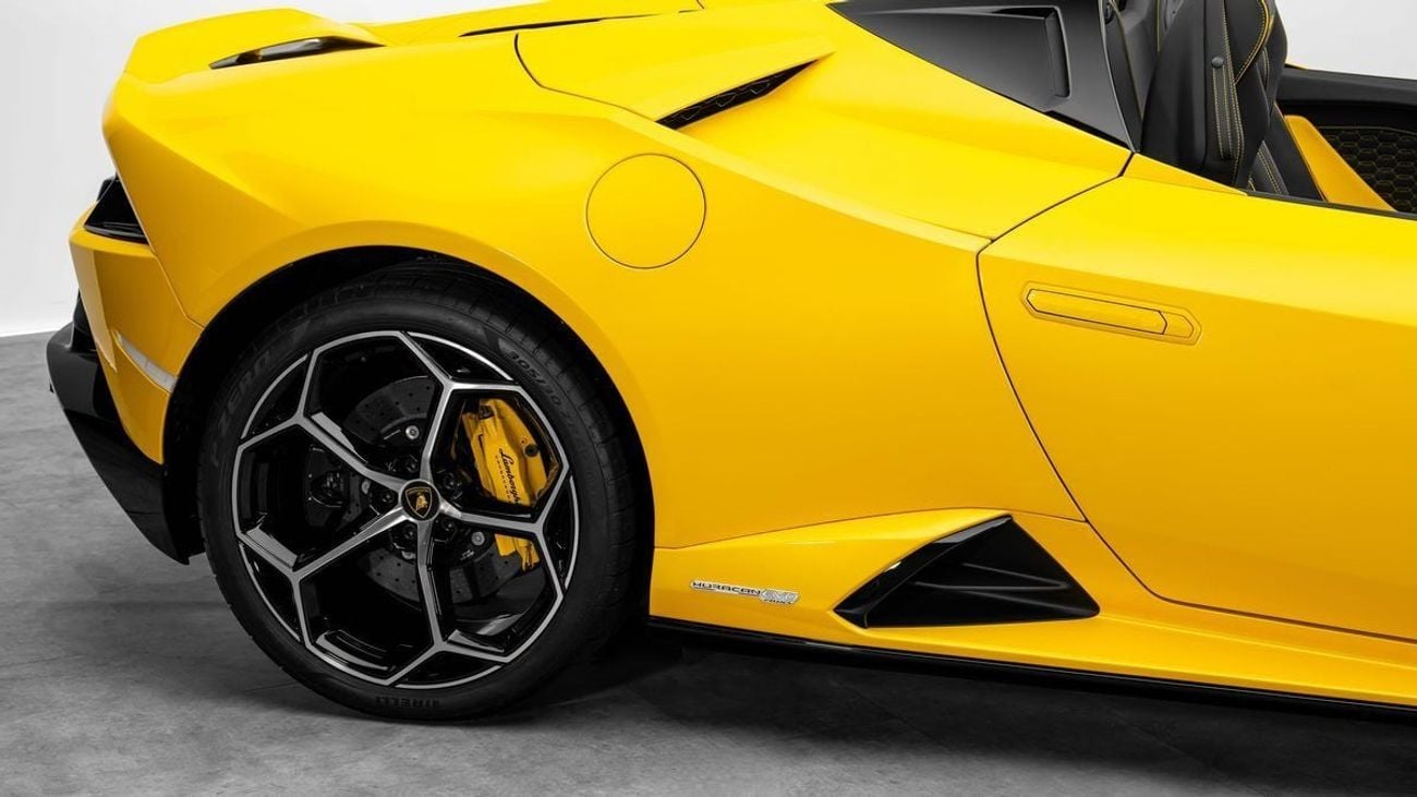لامبورغيني هوراكان ايفو سبايدر RWD - 2023 - Korean Specs
