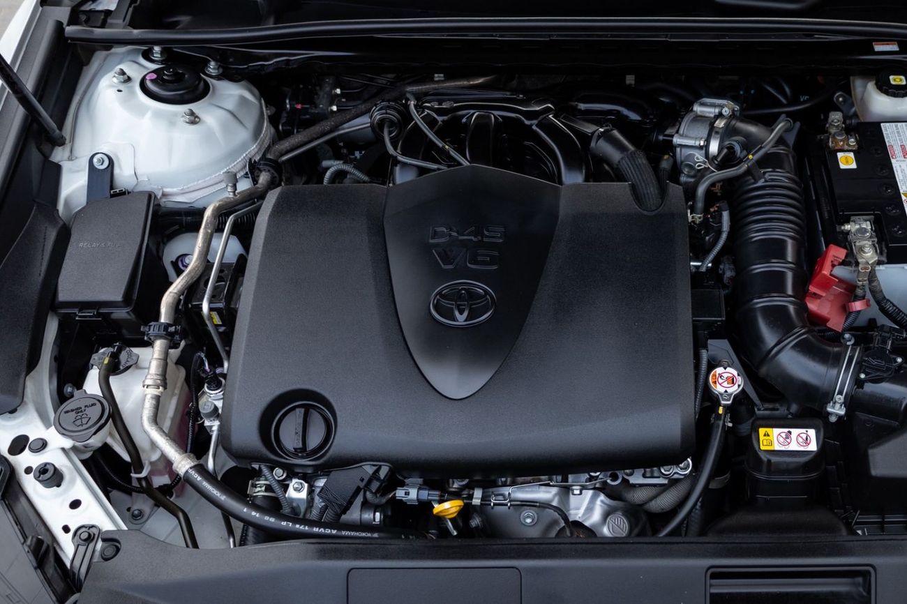 Toyota Camry Sport