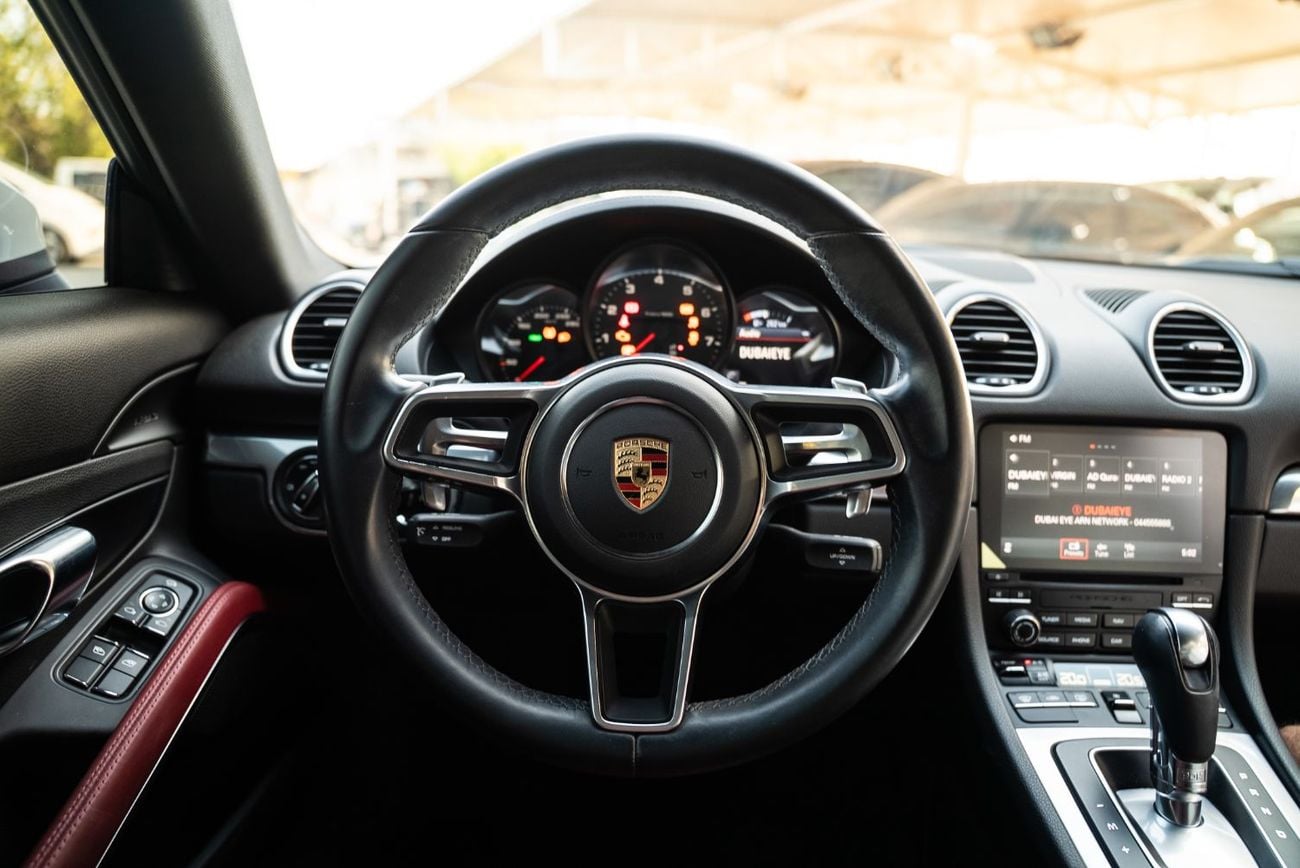 Porsche 718 Cayman GLS MIDLINE 2023 Agency Warranty GCC 2.0L Turbo 4 Cylinders Low Mileage Full Service History