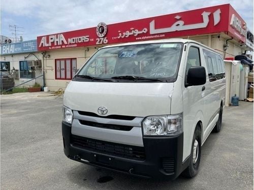 Toyota Hiace TOYOTA HIACE 2.5L DIESEL STD ROOF 2024 EXPORT
