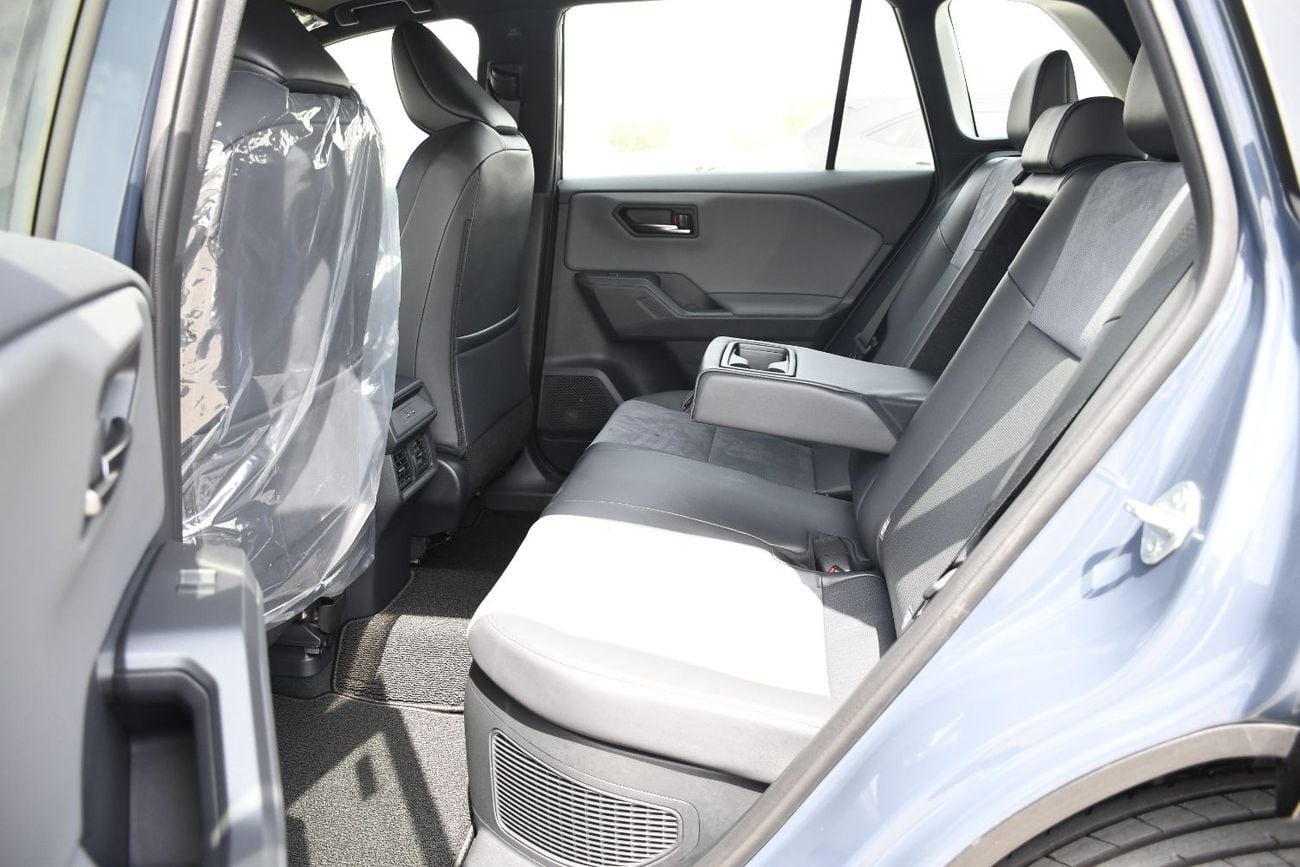 Toyota RAV4 VXR HEV 2.5L full option Ready stock