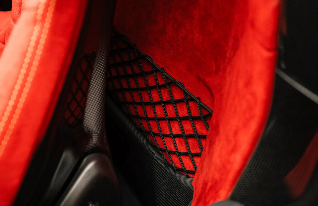 فيراري 812 كومبيتيزون 6.5L V12 Naturally Aspirated Engine