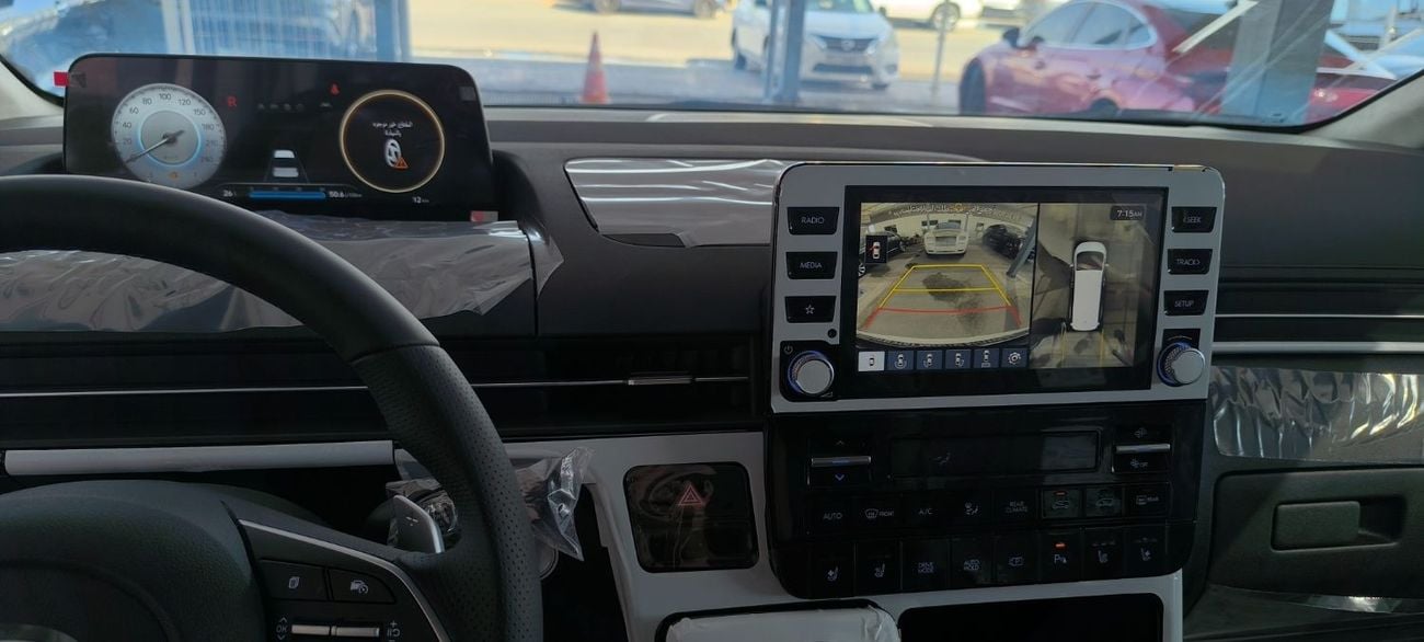 Hyundai Staria HYUNDAI STARIA 2.2L DIESEL VIP