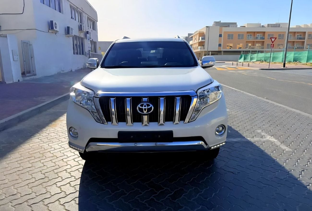 تويوتا برادو LHD VXR (Top of the Option) 2.7 V4 2TR Petrol engine Automatic Gear 4WD 7 Seats 5 Doors