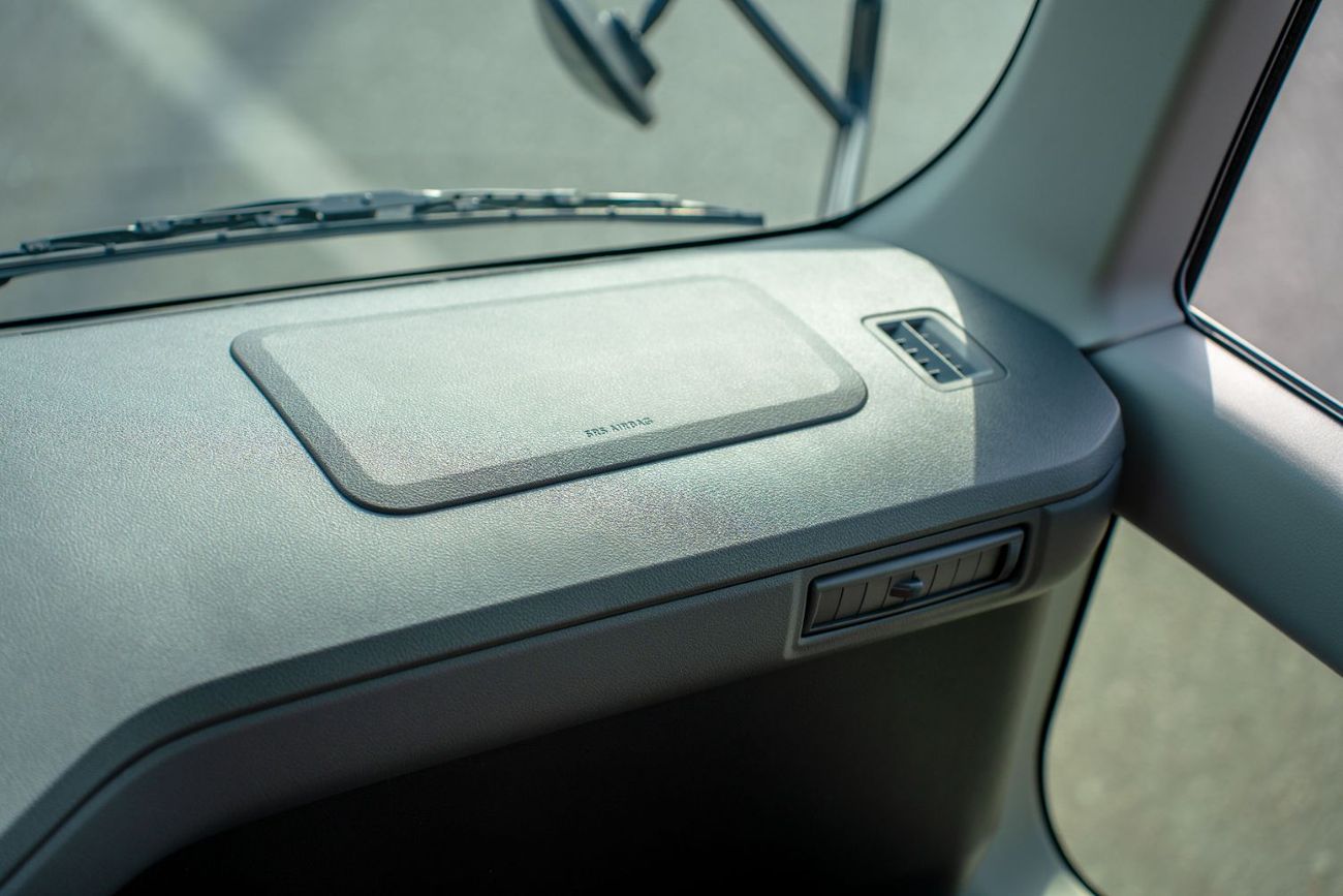 تويوتا كوستر TOYOTA COASTER 2025 4.0L Diesel