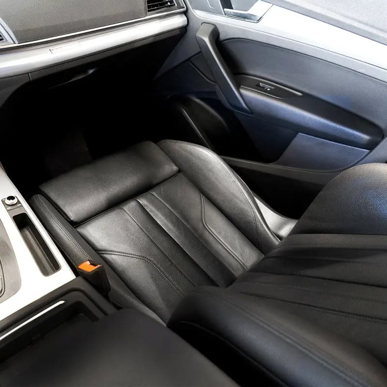أودي Q5 45 TFSI 1,724 p.m • 0% Downpayment • 45TFSI S-Line • 1 Year Warranty