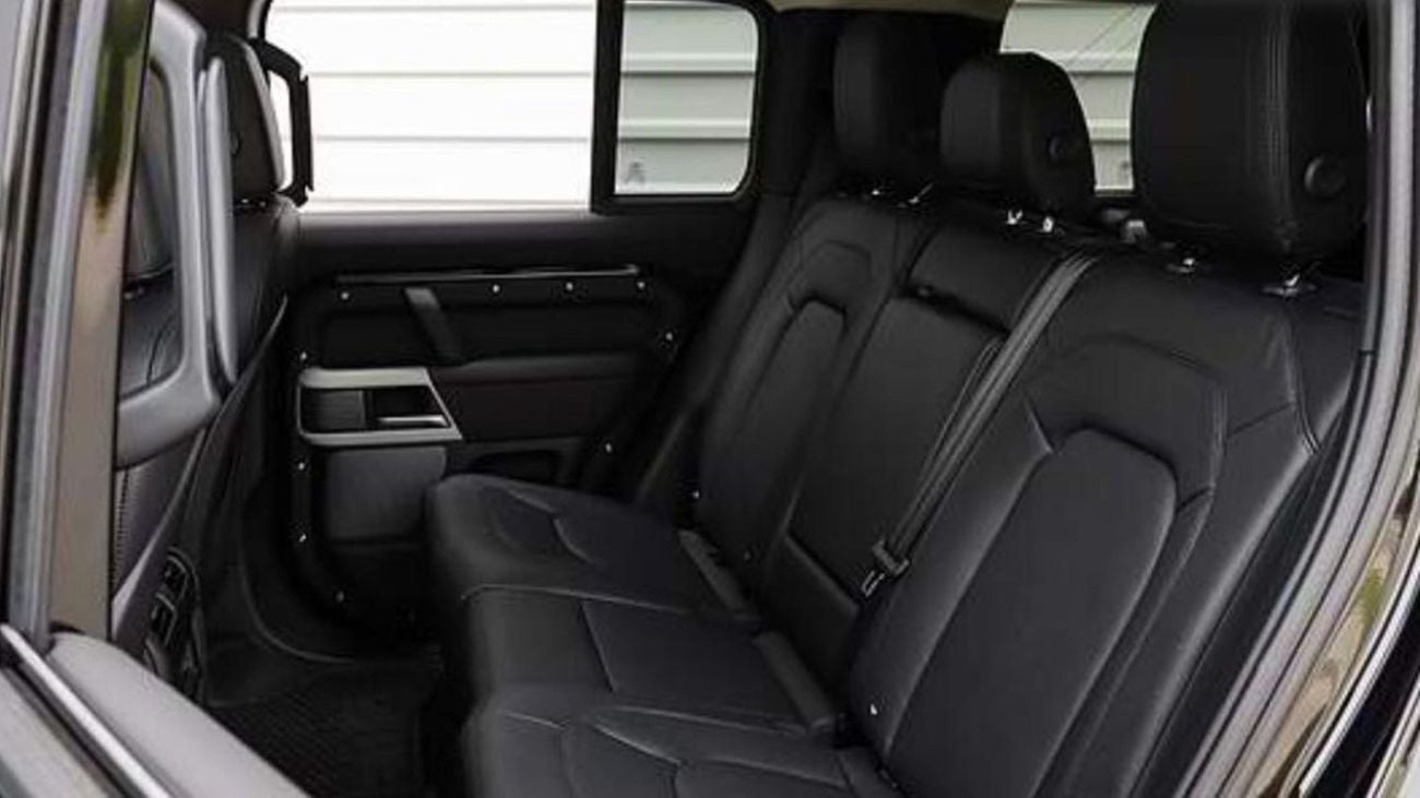 Land Rover Defender 110 S P400 3.0P AT AWD MY2024 – BLACK