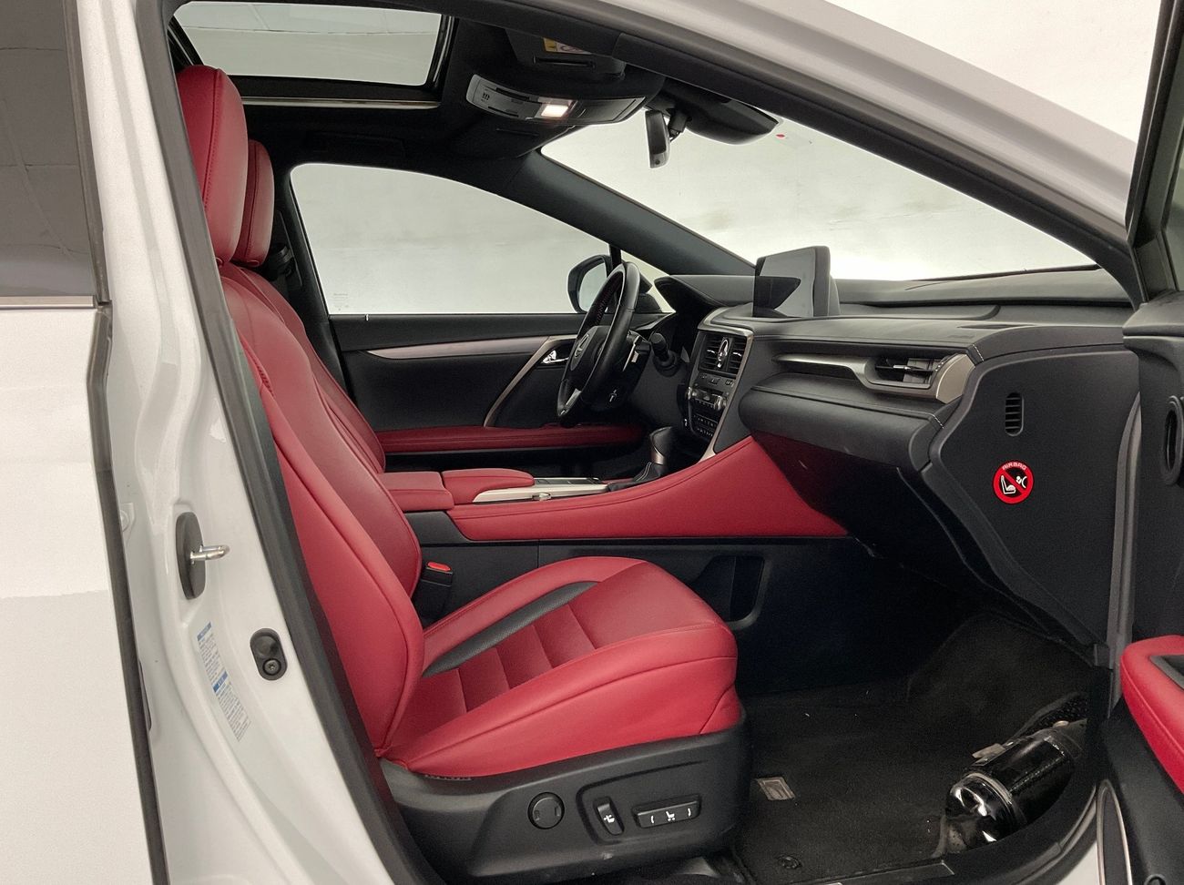 Porsche Macan T | 1 year free warranty | 0 Down Payment