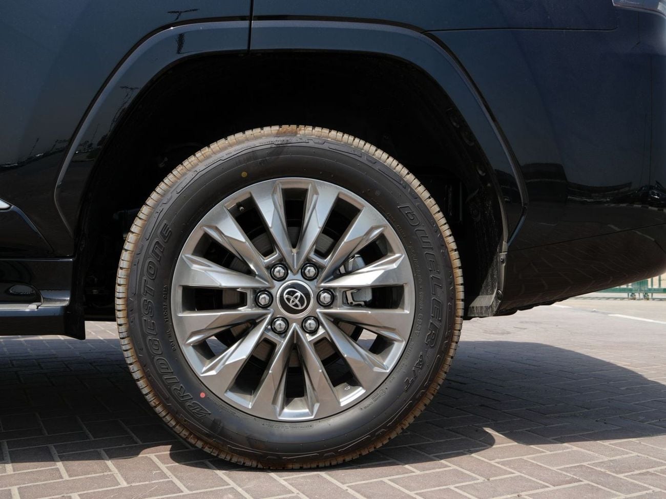 Toyota Land Cruiser VX