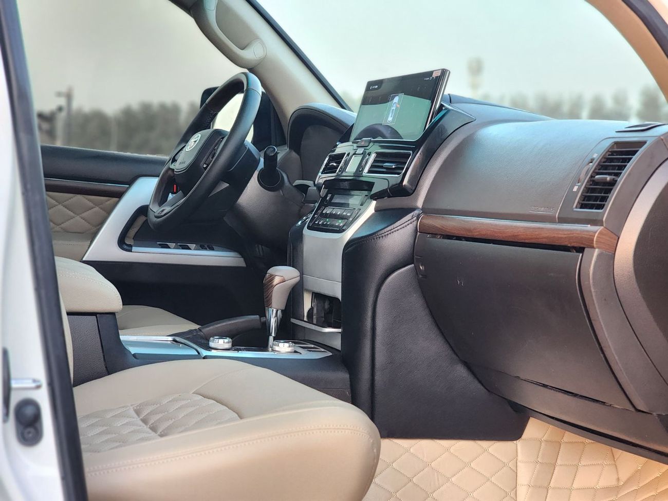 تويوتا لاند كروزر GX.R V6 upgrade 2023