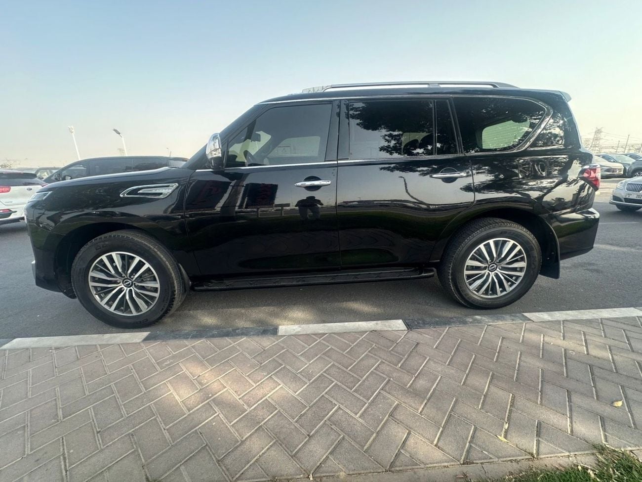 نيسان باترول LE Platinum 5.6L