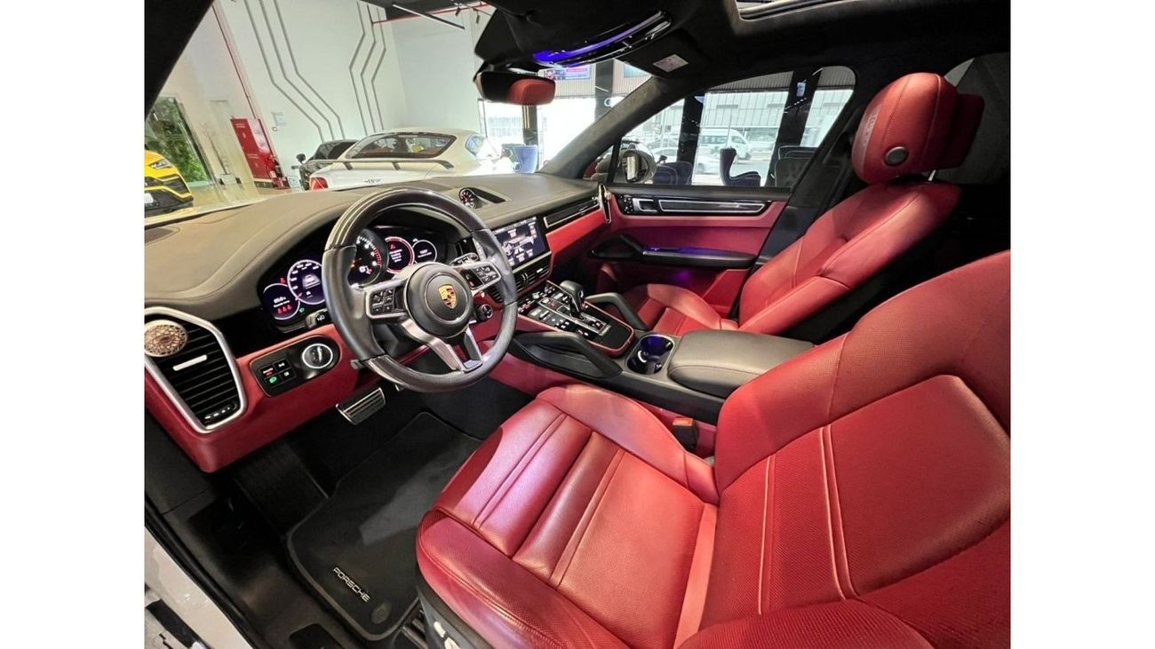 بورش كايان Cayenne GTS 2021 Full Service History, Low KMs, GCC