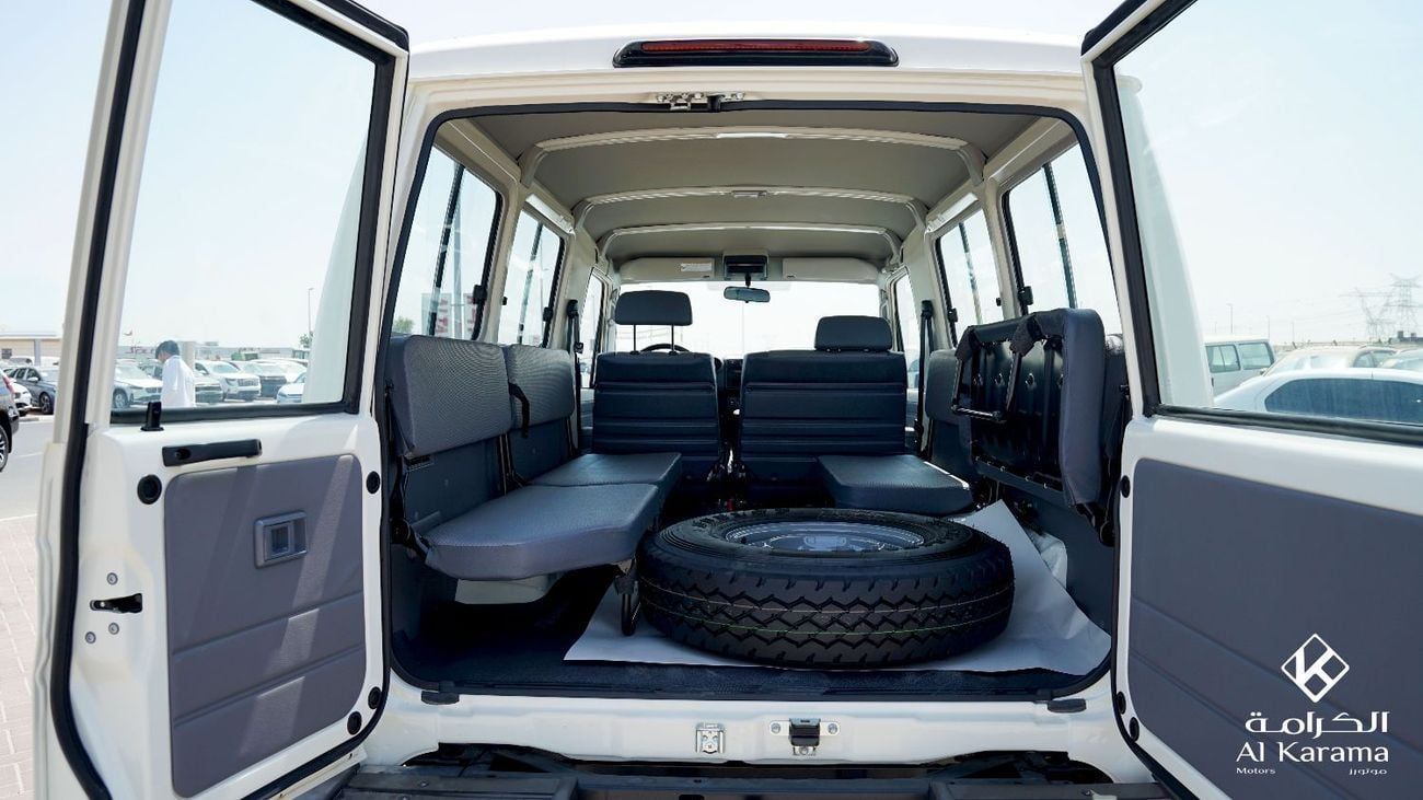 Toyota Land Cruiser 70 4.2L Diesel | 4WD Manual Transmission | 9+ Seater | LC78 Hardtop | for Export