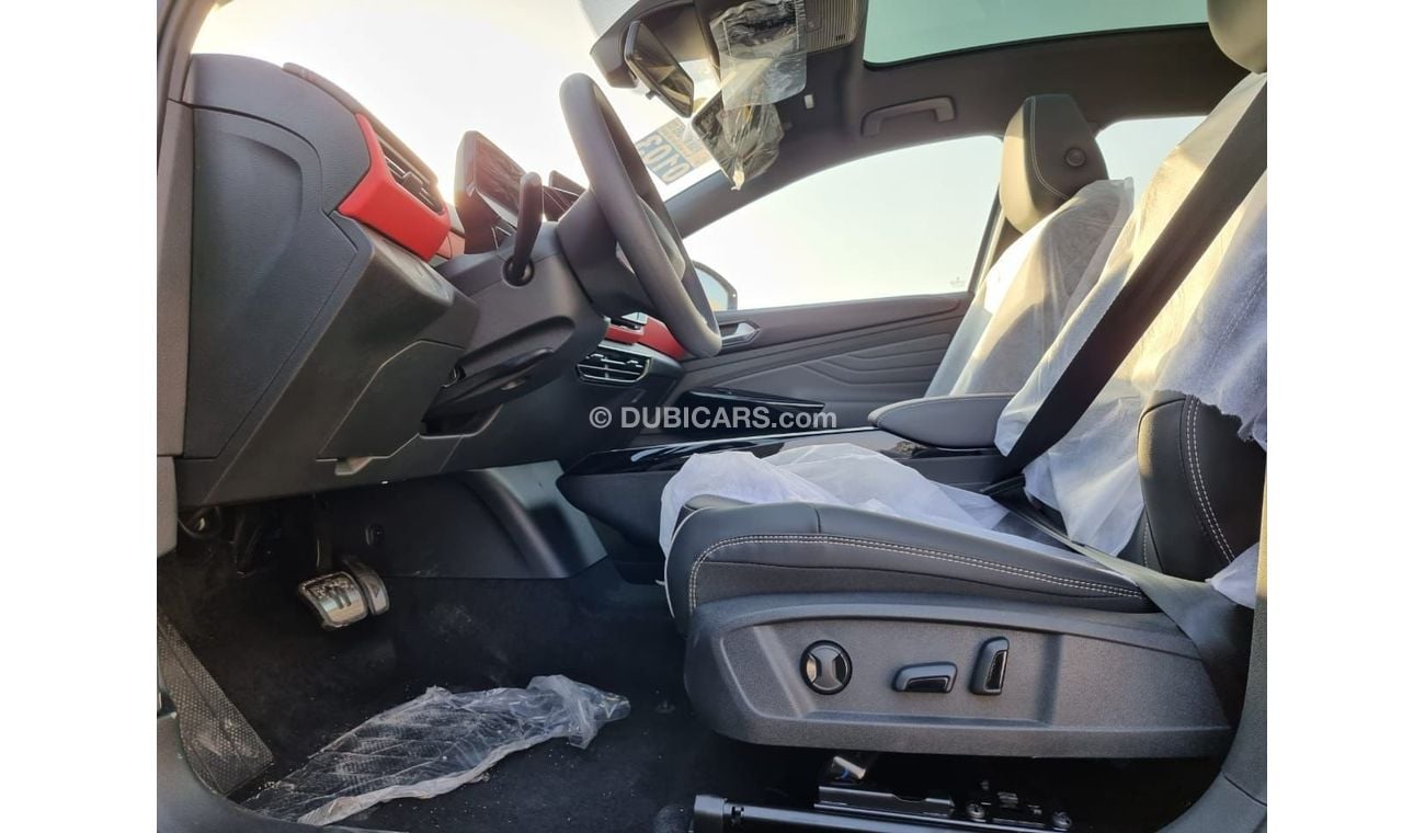 Volkswagen ID.4 Volkswagen ID4 Pure Plus X FWD 5 Doors, Color Grey, Model 2021 Electric Engine, 20inch Alloy wheels,