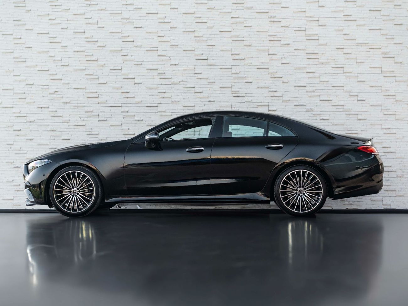 مرسيدس بنز CLS 450 Premium 3.0L (367 HP)