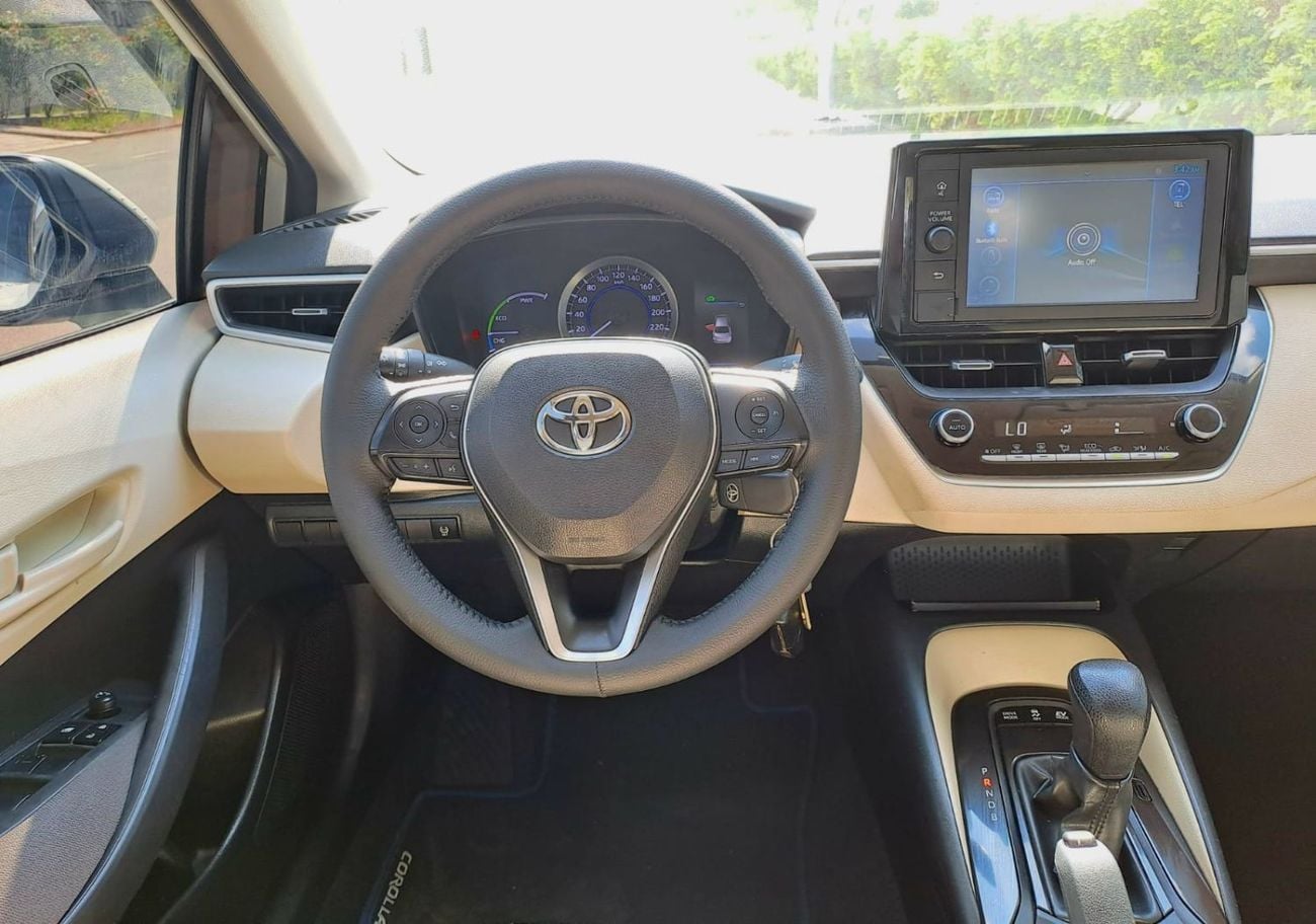 Toyota Corolla 1.8L XLI Hybrid 800-MONTHLY | GCC SPECS | 1.8L HYBRID | CRUISE | CAMERA | ACCIDENT FREE