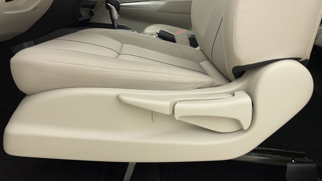 نيسان إكستيرا SE 2.5 | بدون دفعة مقدمة | اختبار القيادة في المنزل