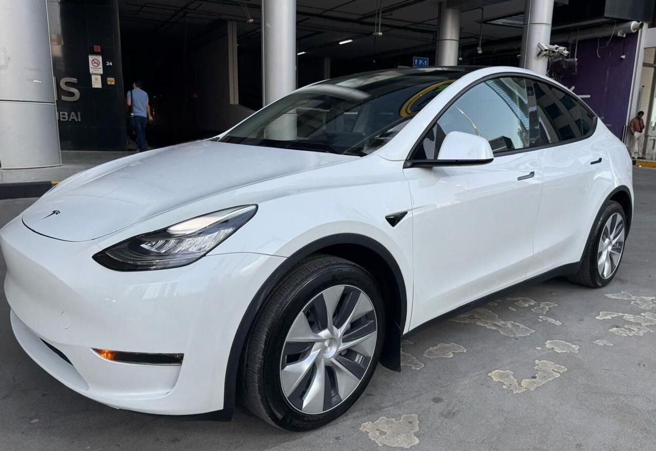 Tesla Model Y Long Range AWD AMERICAN SPECS