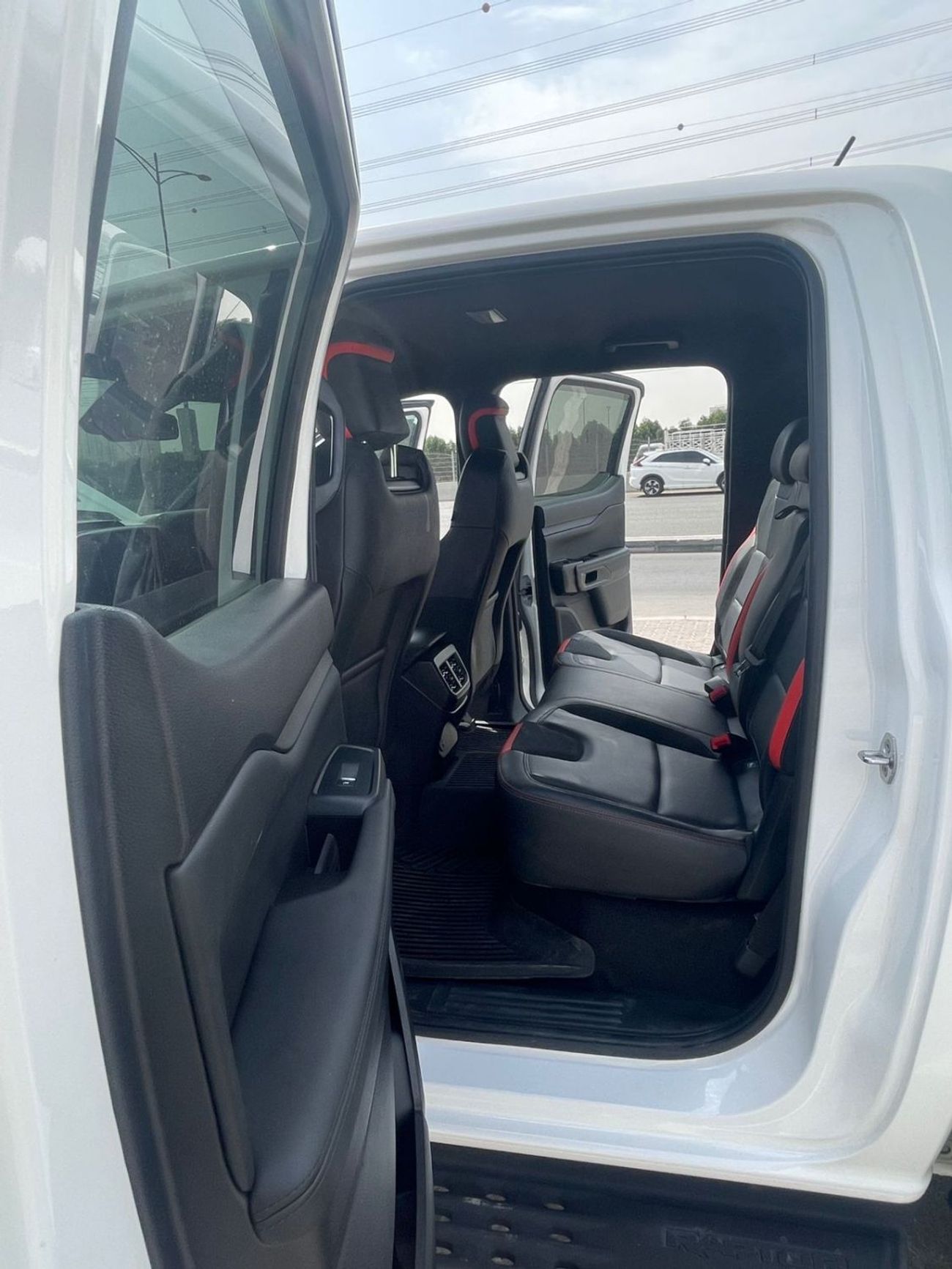 Ford Ranger Raptor RIGHT HAND DRIVE ONLY FOR EXPORT PETROL  3.0 LITER