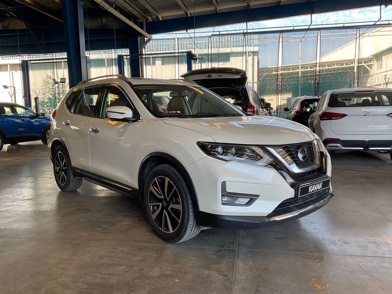 نيسان إكس تريل SL | شامل الضمان | 0 ﺪﻔﻋﺓ ﺃﻮﻟﻯ