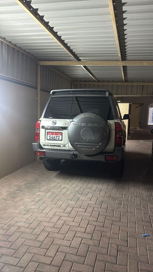 نيسان باترول سوبر سفاري First owner, original paint  أول مالك، صبغة وكالة