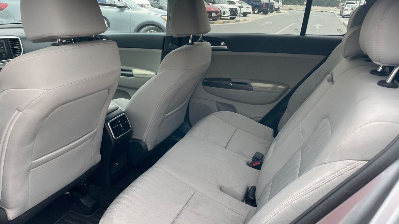 Kia Sportage LX 2.0L AWD